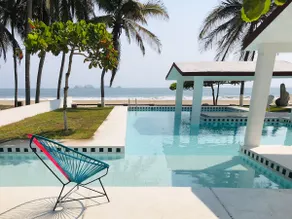 Malaki-9 Bungalow Villas, beachfront - Image 5