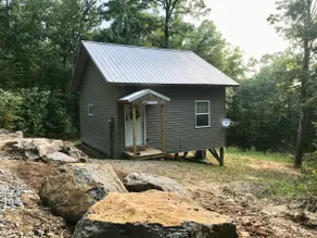 Braylee’s Bungalow - Image 2