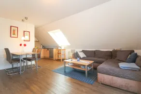 Modernized apartment (upper floor, 2 people + dog) - Image 2