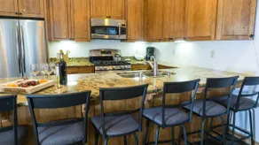 2Br 2Ba- Overwhelming Charm, Overlooking the Village - Image 5