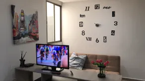 Studio apartment with bathroom, AC, no Airbnb fees - Image 5