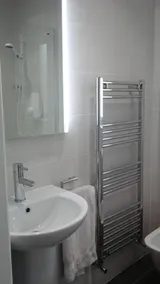 Amara Country Self-Contained Apartment Burt - Image 4