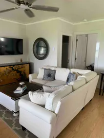 Ocean View Gem, Walk to it All, No Car Needed! - Image 3