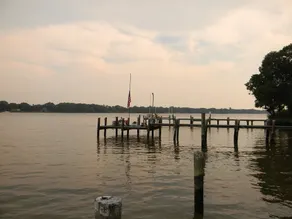 Waterfront 3bed/2.5 bath w/dock&beach close 2 town - Image 3