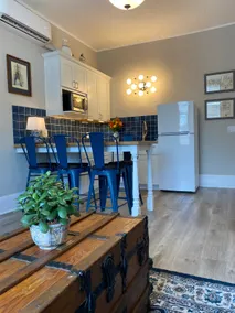 Luxury Retreat in Prime Downtown Spring Green Location  - Image 3