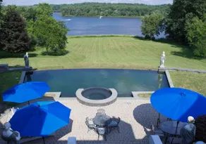 Hudson River Estate with salt.water infinity pool - Image 4