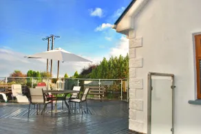 Luxury home, 7 min walk to beautiful Barna village - Image 4