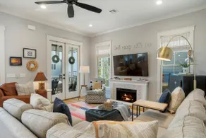 Dog Friendly Home in Carlton Landing | Blue Haven - Image 2