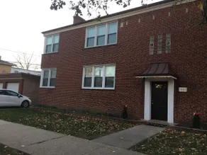 Quiet Cozy Ent.Unit free Parking 12 Min 2 Lake - Image 3