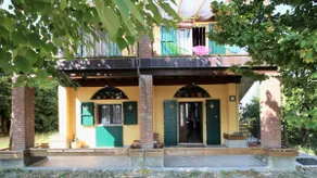 House in the countryside Oltrepo Pavese 2 apartments - Image 2