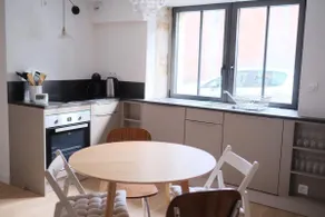 Pont l'Abbé: Beautiful apartment on courtyard - Image 5