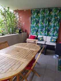 Apartment 15 minutes from Aix-en-Provence with pool - Image 5