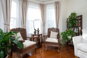 Spacious 5BR Condo w/parking near METRO - Image 4