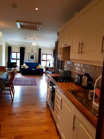 Nanny Quinn's Apartment - Image 2