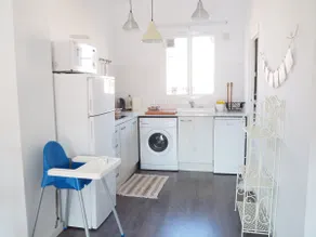 Chic and bohemian apartment - Image 3
