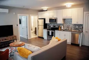 Downtown Luxe Retreat + Free Garage Parking - Image 4