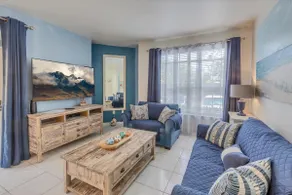 Cozy Clearwater beach retreat •pool•pet friendly - Image 3