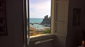 MONTEROSSO VILLA FERRARI - Image 2