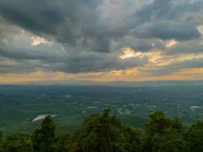 Mountain Views w/ Hot Tub + Fire Pit – World’s Inn - Image 5
