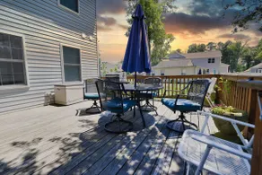 Lovely 5 bedroom home, TVs in all bedrooms. - Image 4