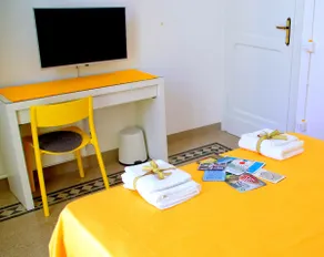 La Fòlia - apartment for 5/6 people in the center - Image 2