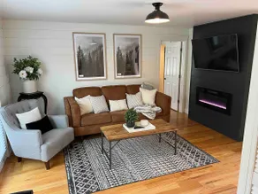 Stunning Private Orchard Property - Image 2