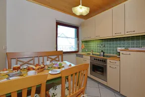 Modern apartment with garden in Eimelrod - Image 4