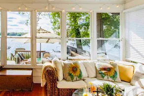 The Lake Escape -Cozy Lakefront Cottage Valparaiso - Image 2
