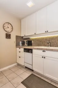 Perfect Location in The Sunriver Village - Image 4