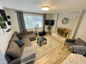 Private 2 bedroom Guest Suite - pet friendly - Image 4