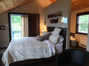 Suite St-Maurice, spa privé - Image 2