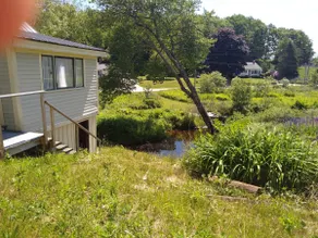 Sandy Point Brook side Coastal Cottage- Easy Shores                  - Image 2