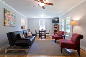 St Elmo Charming Cottage- 2BR w/ Screened-in Porch - Image 5