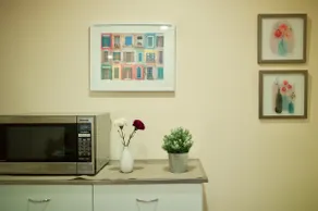 Spacious 2 Bedroom Flat in Vibrant Inner Sunset - Image 3