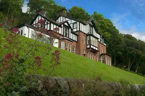 Seaview 4 Ensuite Bedroom Apartment on Beautiful Isle of Bute - Image 3