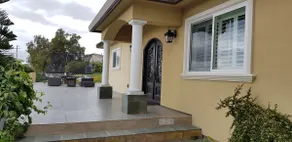 Evergreen Valley Hillside retreat - Image 3