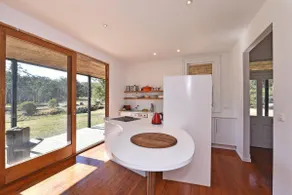 The Parsons Vineyard Retreat - get amongst the vineyards in a historic home - Image 5