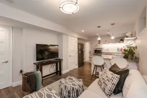 Newly renovated Brookline 1bd Apartment - Image 2