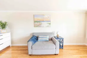 Steps from the sandy beach! ”Seashell” - Image 4