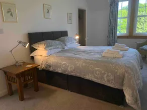 Smiddy Cottage on working farm - Image 3