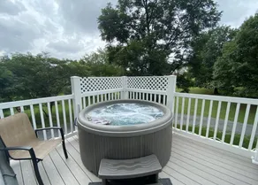 Abby's Lookout - Raised Retreat w/Hot Tub & WiFi - Image 4