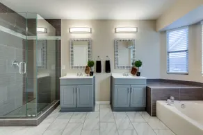 Luxury 4BR House w/ Pool & Yard, Close to Strip - Image 3