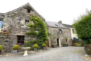 Priory at Kergudon Gîtes, Family gîte with pool - Image 3