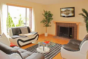 4BR Oasis w/ Heated Pool 7 Minutes from the Strip - Image 5