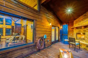 The Luxurious Blue Sky Lodge is EPIC! - Image 2