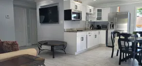 The Little House Of Tampa - Image 2