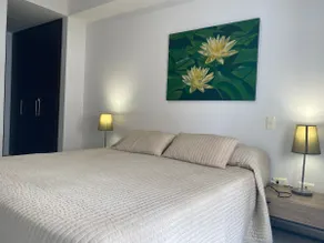 Central apartment with air-conditioned pool - Image 4