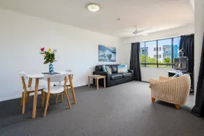 Belaire Place Motel Apartments - Image 3