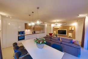 Luxury 4* Villa Tina - Image 4