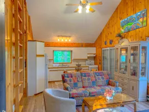 Gorgeous Waterfront Cottage on Kennebec Lake - Image 5